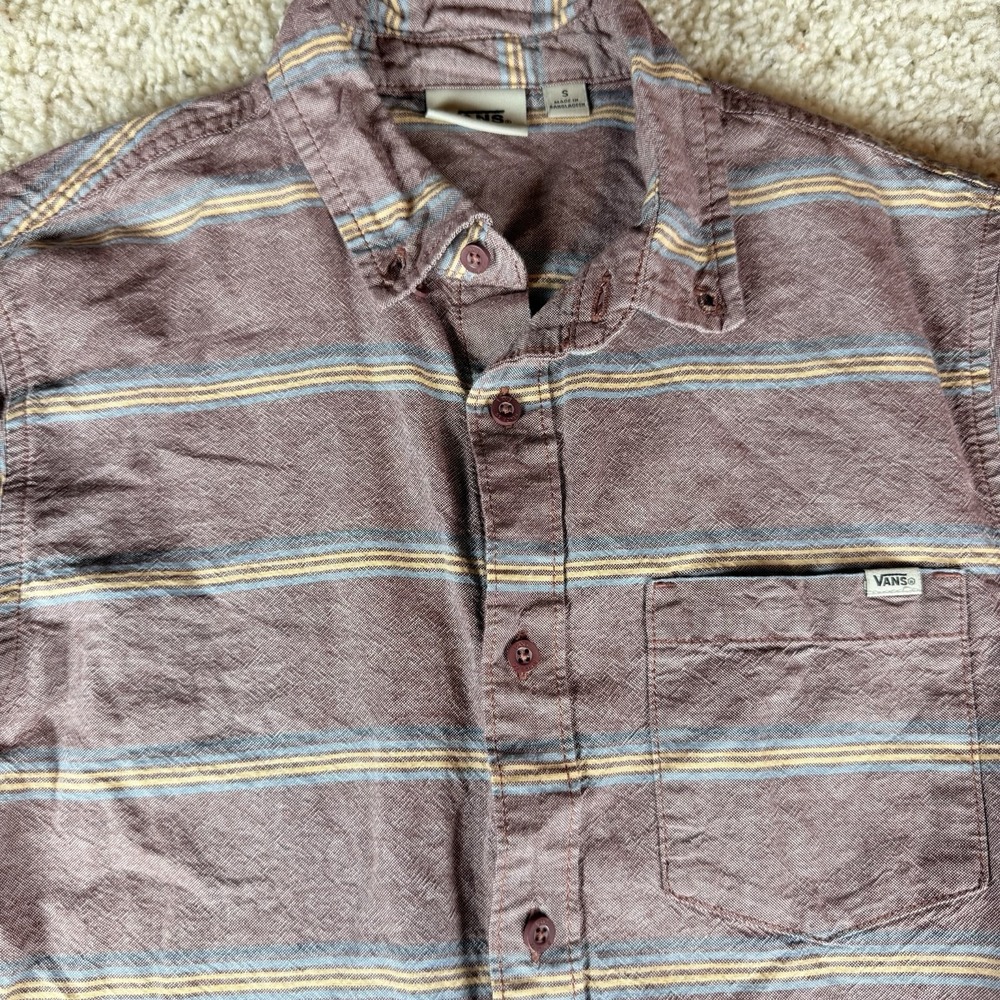 Vans Shirt Mens S Red/Maroon Button Down Striped Off the Wall Longsleeve Pocket